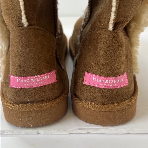 New Isaac Mizrahi Faux Fur Boot - Picture 6 of 13